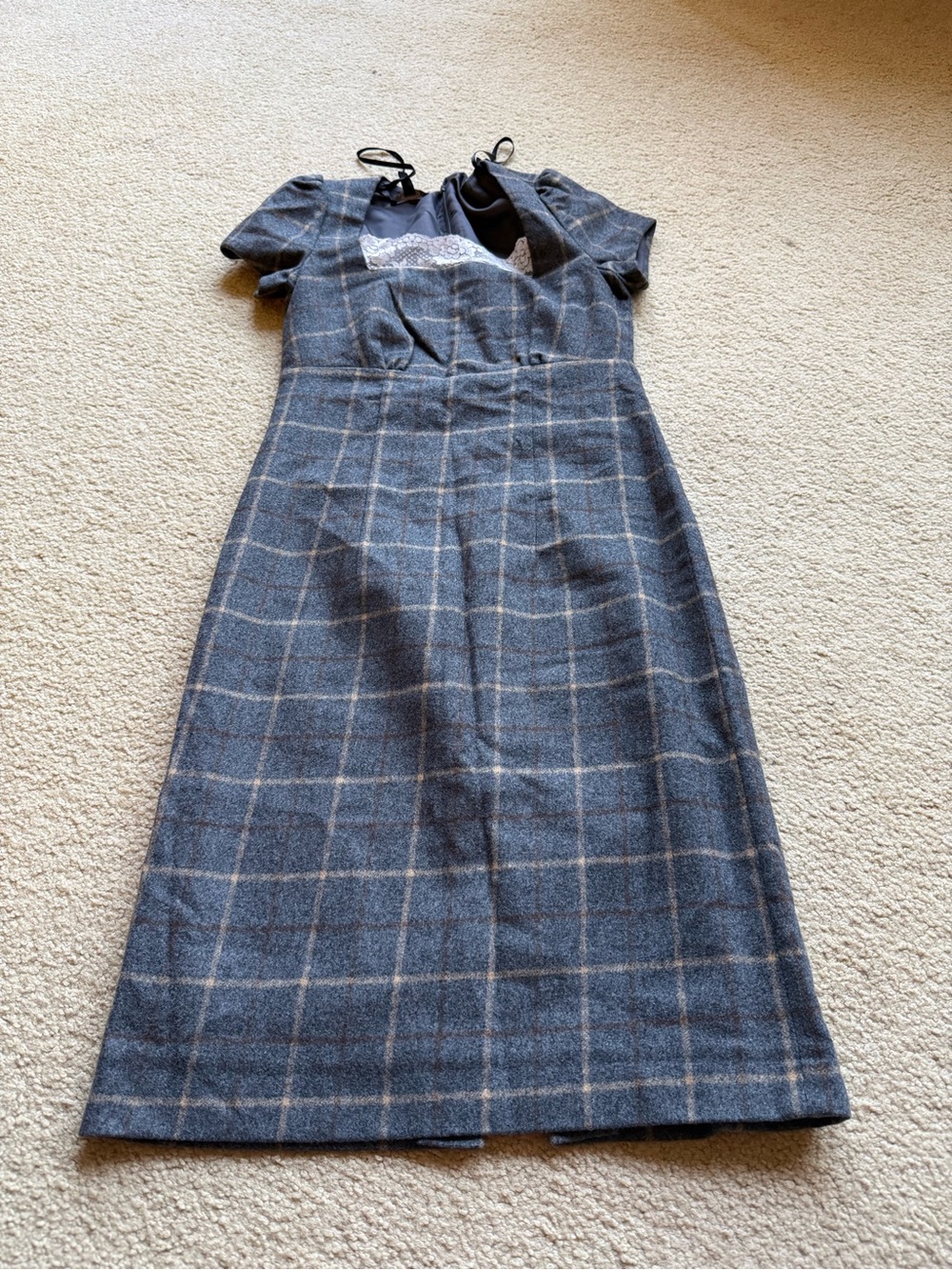 Plaid Midi Dress with Tailored Waist in Gray